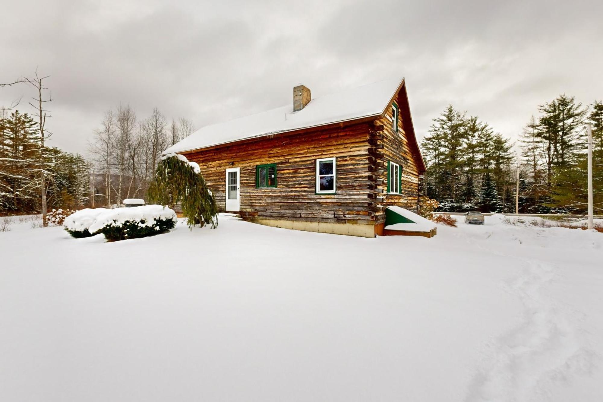 Twin View Log Home Carroll Exterior photo