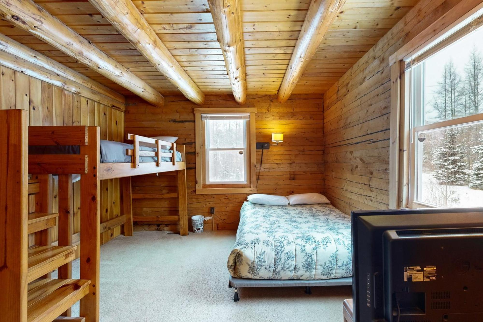 Twin View Log Home Carroll Exterior photo